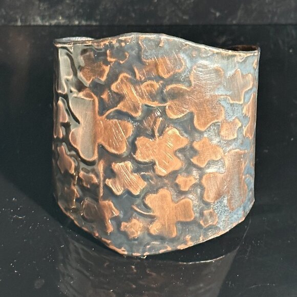 Irish Clover Wide Copper Cuff Bracelet Bracer Leaf Patina Solid Rustic Patina - Picture 11 of 11